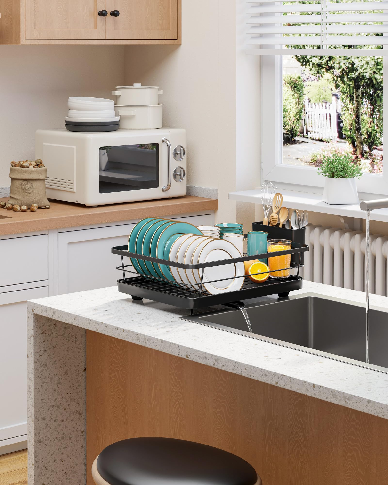 Sakugi anti-slip silicone legs keep rack stable on countertops