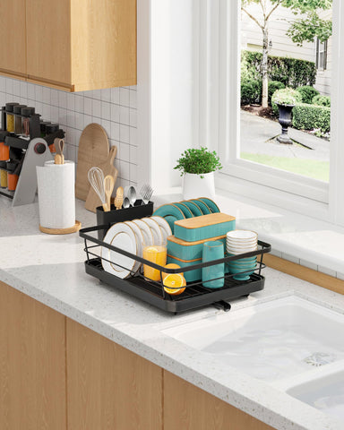 Sakugi two-section cutlery holder organizes spoons and forks