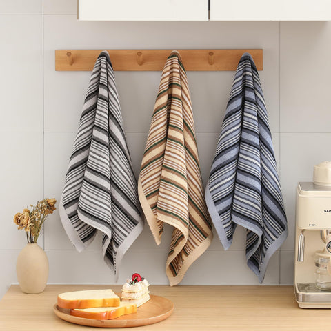 SALAS large 16x26 towels cover dishes for efficient drying.
