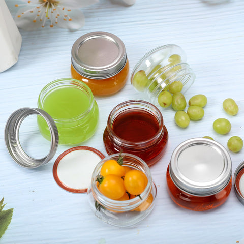 Saluioa Mason Jar 4oz – crystal-clear glass showcases colorful spices and beads.