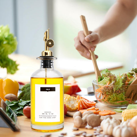 Salzesfalls durable glass bottles are easy to clean and maintain