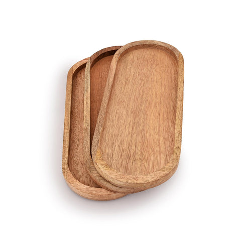 Samhita mango wood tray fruit platter for fresh outdoor dining.