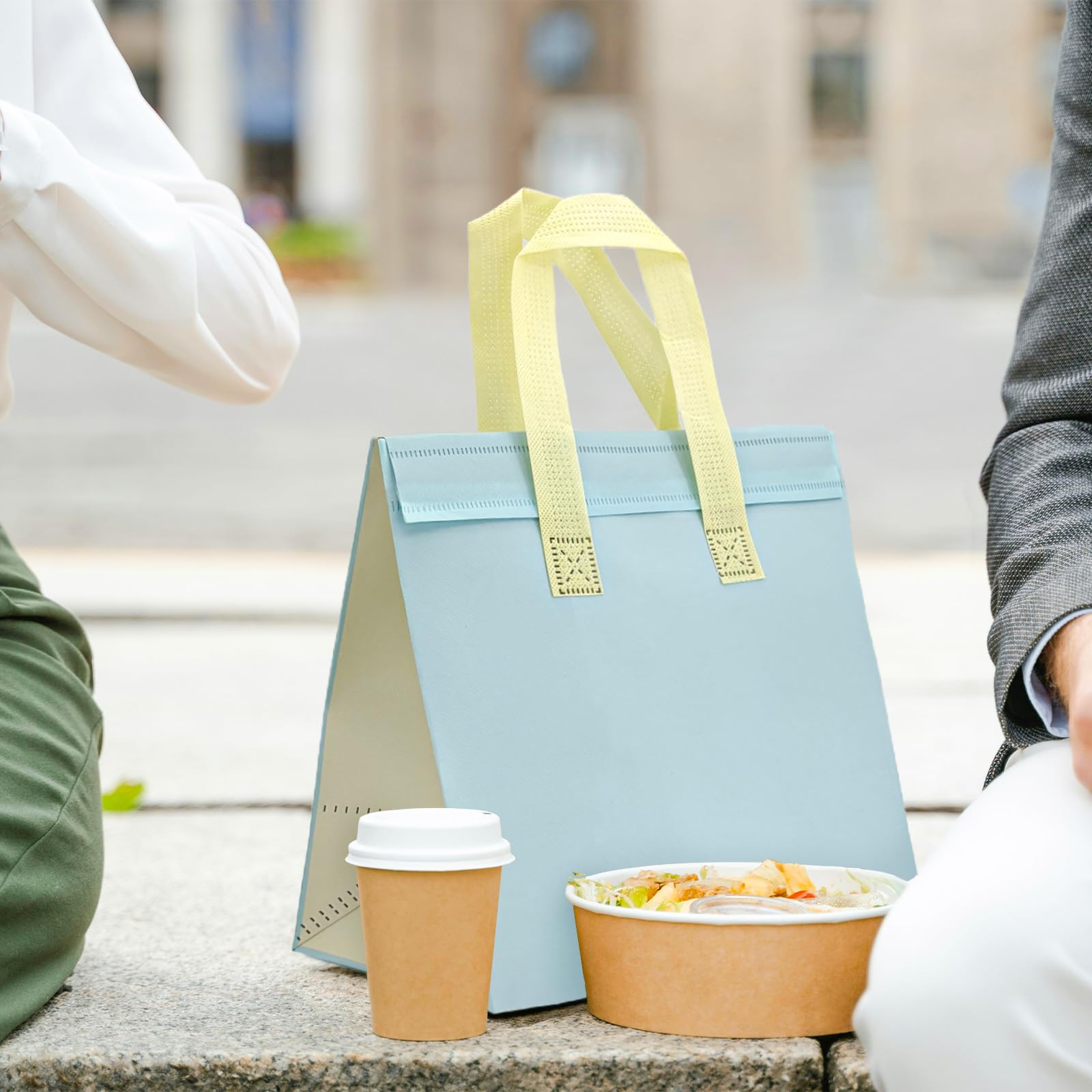 SAMORADREA dimensions show 9.5x9.5x6 inch bag for standard takeout portions.