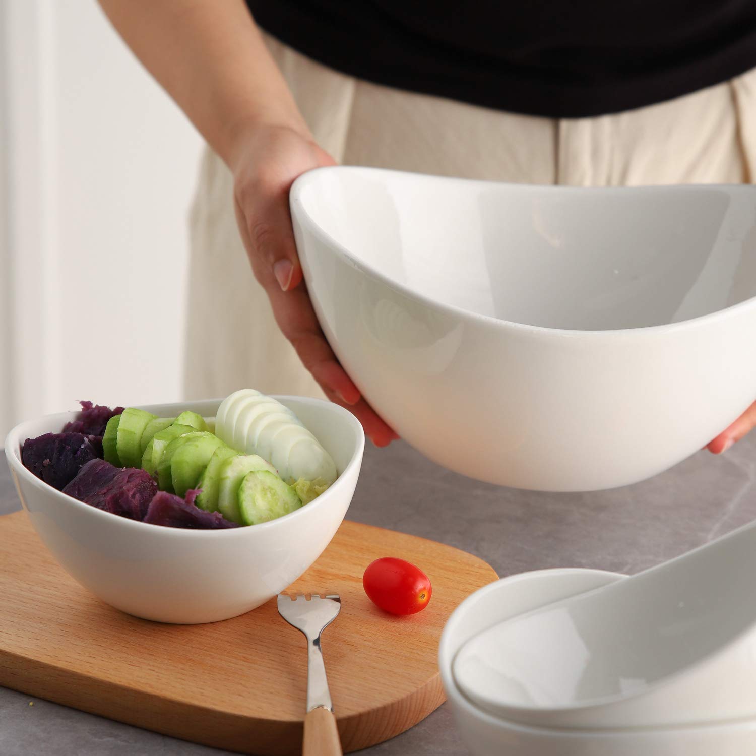 Samsle bowls dishwasher-safe and microwave-friendly for easy daily use