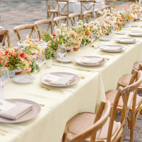 Six-pack Sancua beige tablecloths ready for hosting celebrations
