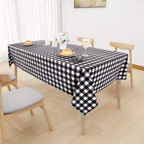 Sancua wrinkle-free finish keeps surfaces neat between courses.