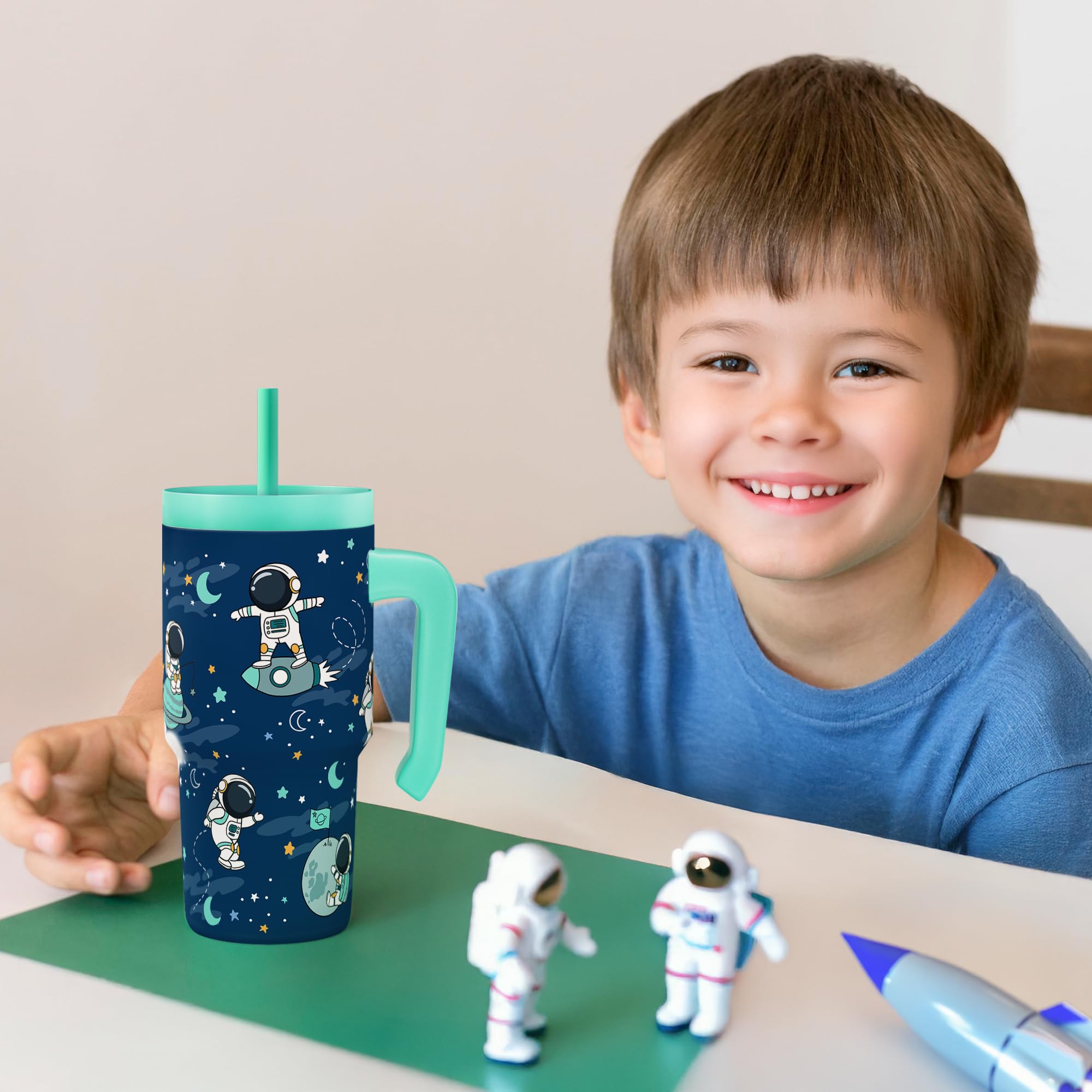 SANDJEST Astronaut Tumbler durable build supports daily use.