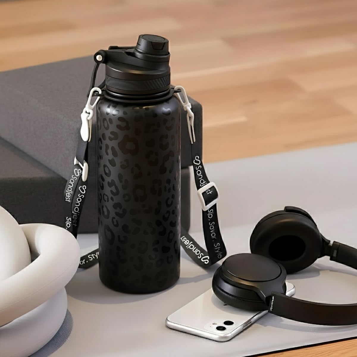 Sandjest leopard print bottle, a stylish gift idea for active women and girls