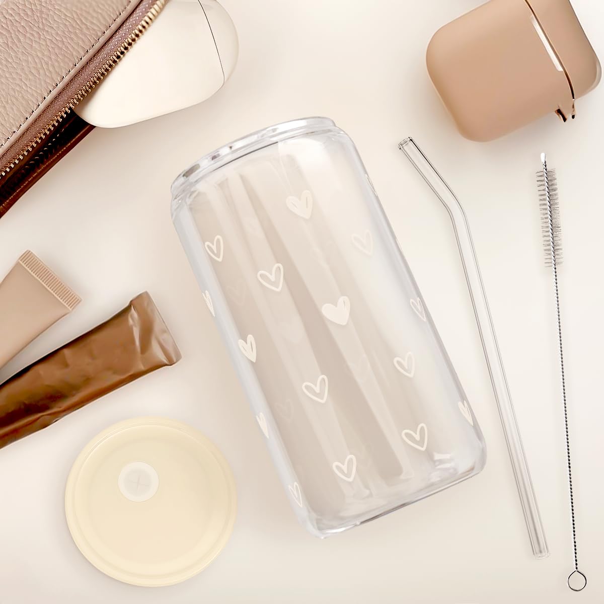 SANDJEST Heart tumbler on the go during use