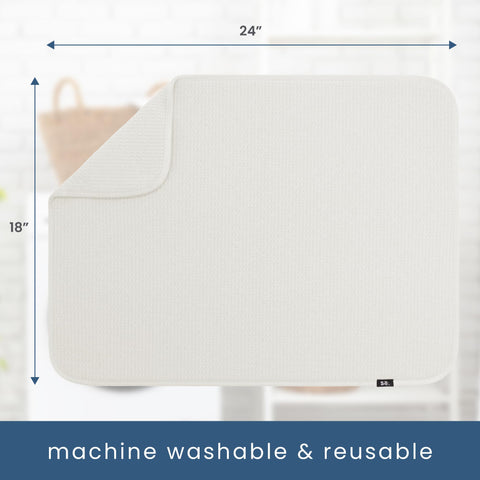 S&T INC. machine-washable design makes cleanup simple after meals.