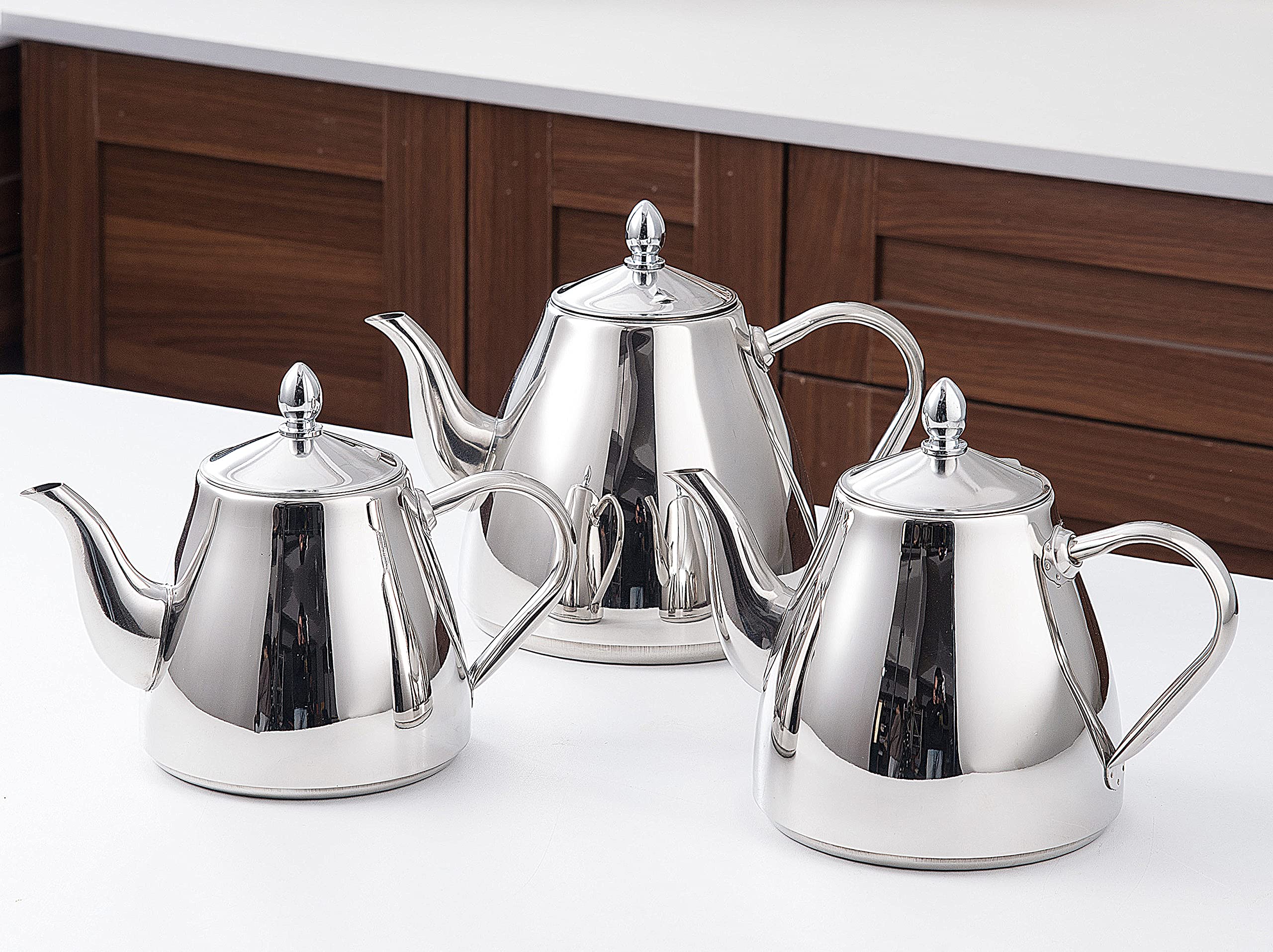 SANQIAHOME cozy kitchen scene featuring teapot in use