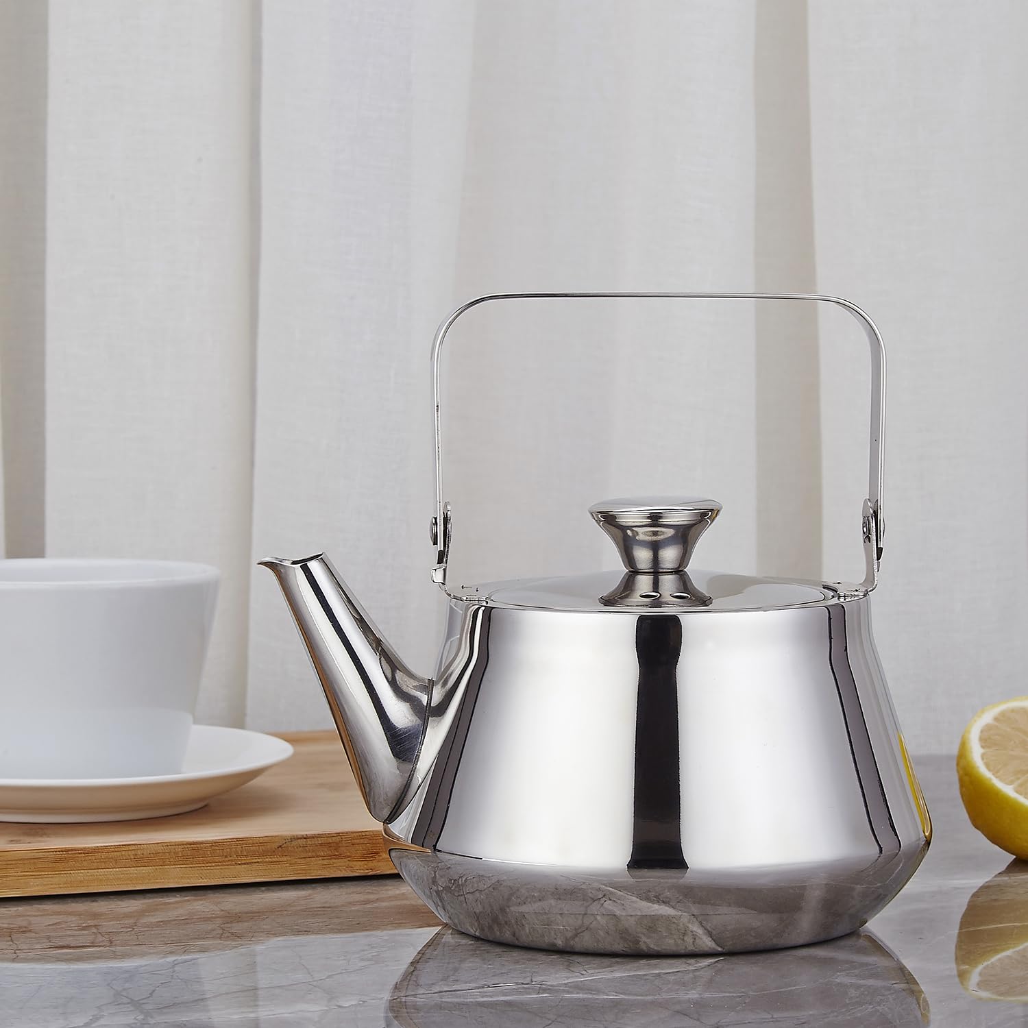 Exquisite craftsmanship of SANQIAHOME stainless steel teapot.
