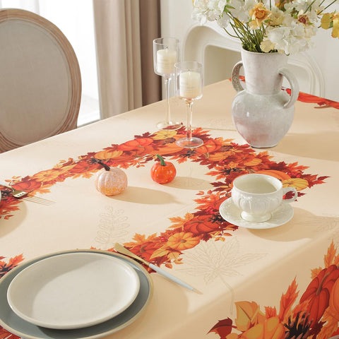 SASTYBALE wrinkle-resistant fabric keeps the table neat throughout meals.