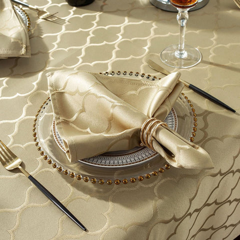 SASTYBALE tablecloth tested for wrinkle resistance on a dining table.