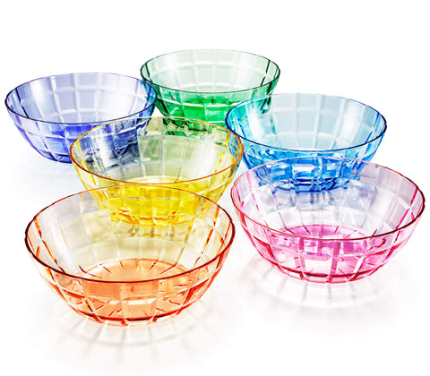 SCANDINOVIA bowls in vibrant colors for family meals