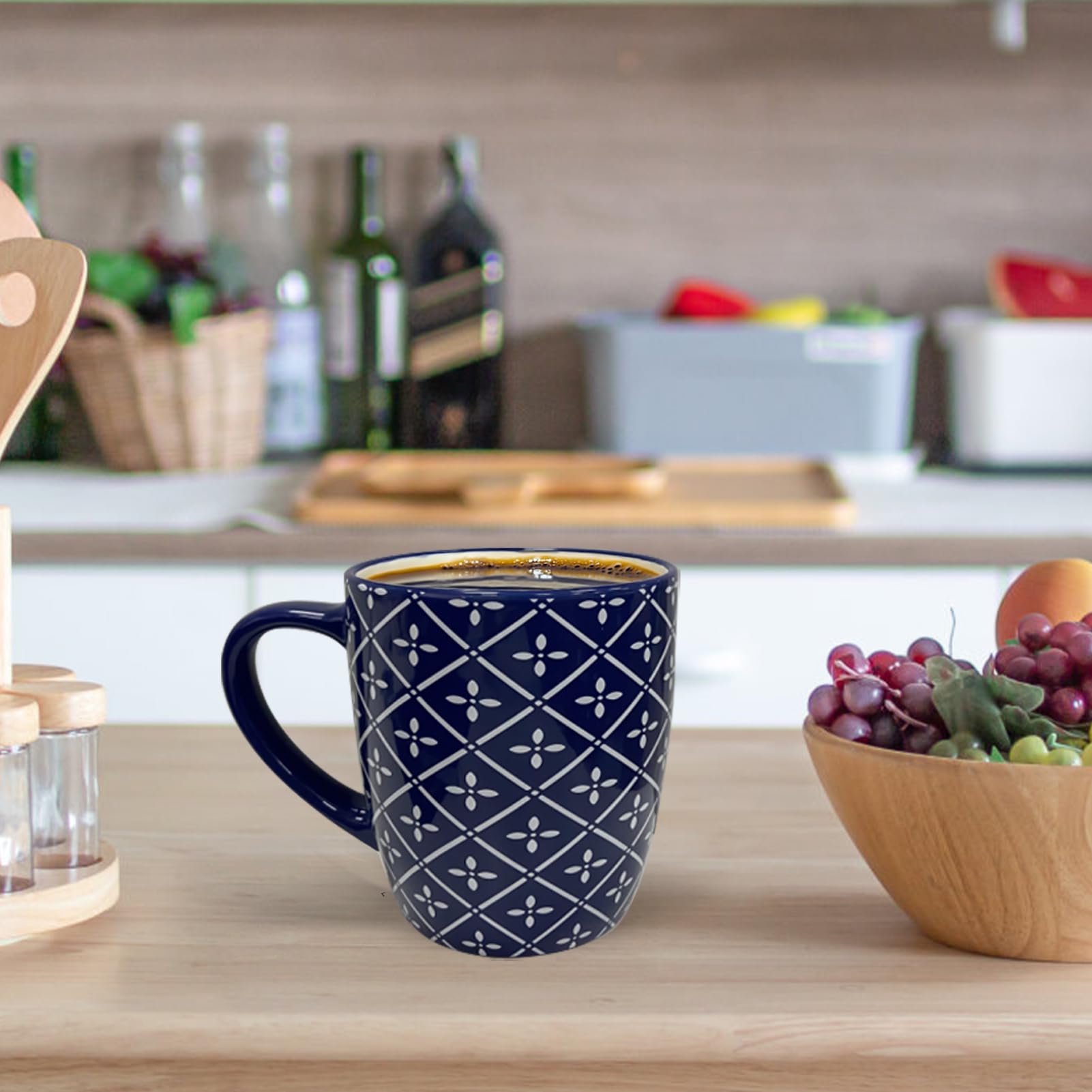 Schliersee 18oz large-capacity mug, ideal for coffee or tea.