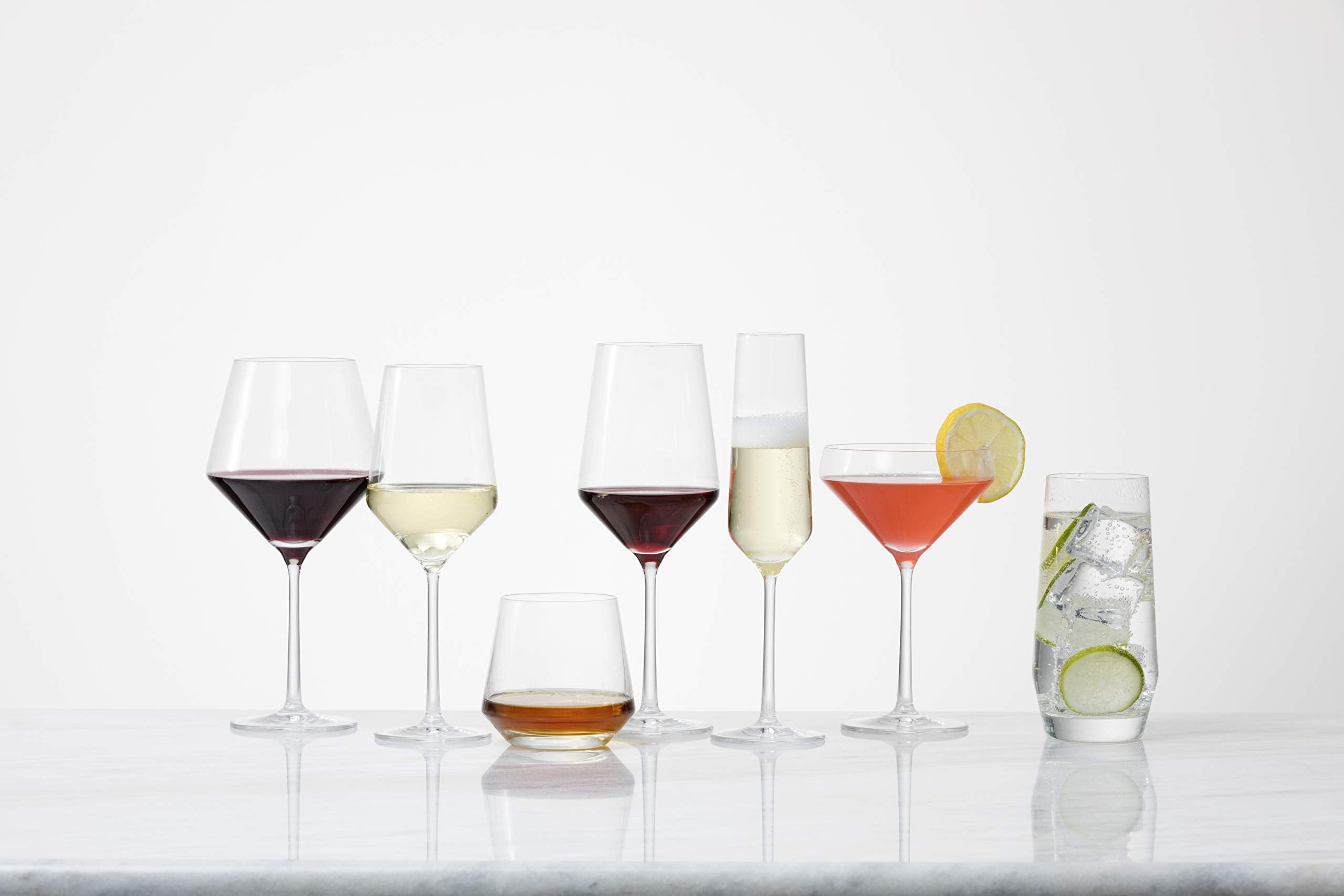 Schott Zwiesel Pure Burgundy adapts to Burgundy and other reds.