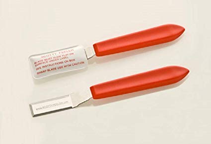 Scotty Peeler SP-2 metal blade close-up for tough labels.