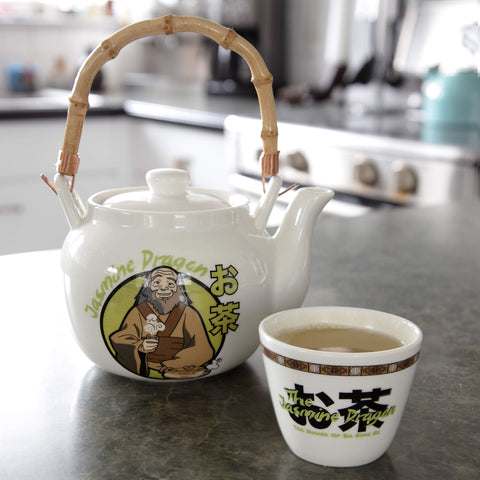 26-ounce capacity teapot for shareable jasmine tea moments