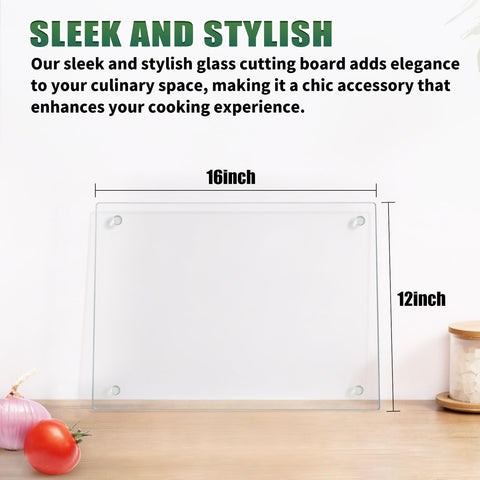 Seelenruhe polished edges provide safe grip during chopping and serving