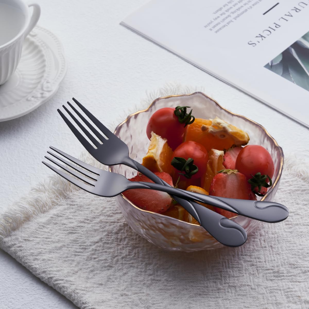 Seeshine black silverware set 8 dessert spoons add elegance to desserts and coffee breaks.