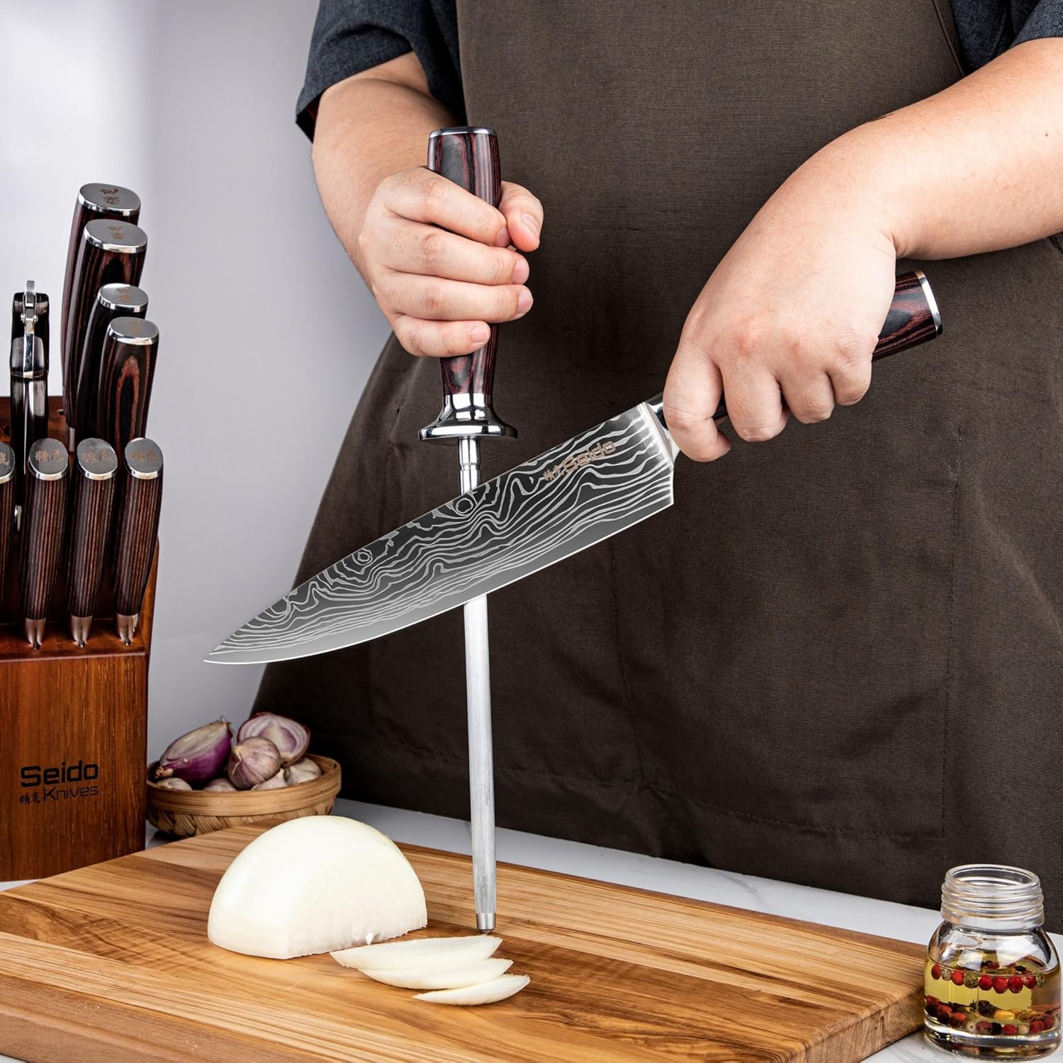 Seido Knives balanced knife design with full tang
