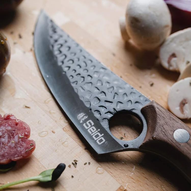 Oak handle on Kyodai offers comfortable grip.