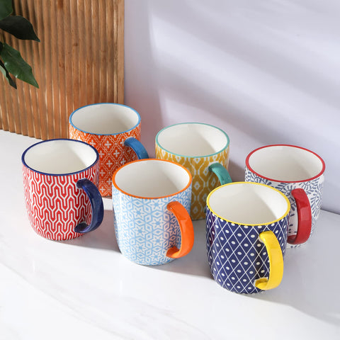 Selamica elegant gift-pack mugs, perfect for housewarmings and celebrations.