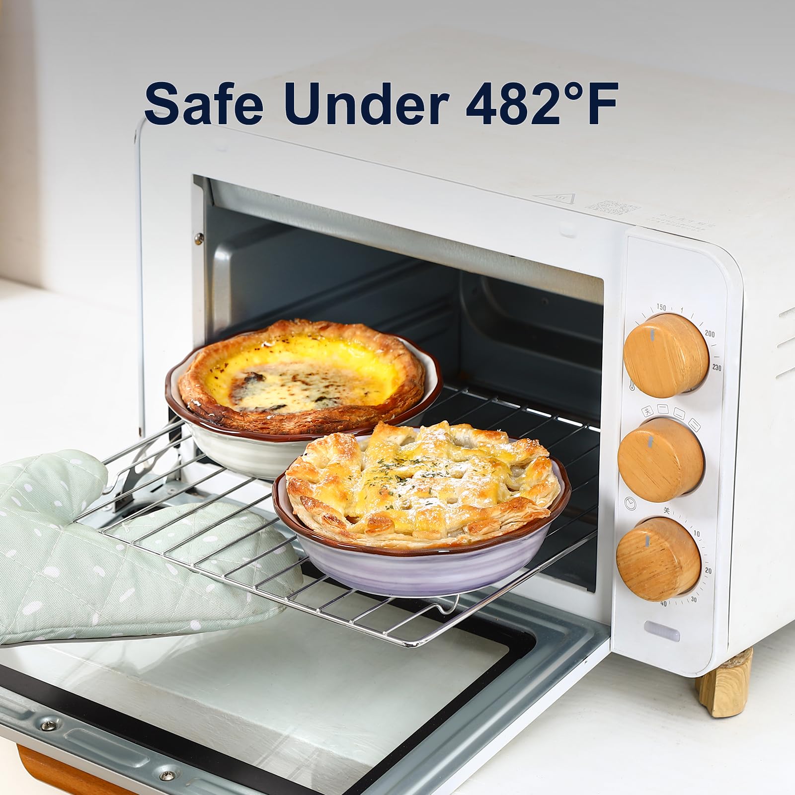 Selamica lead-free and cadmium-free pans ensure safe baking.