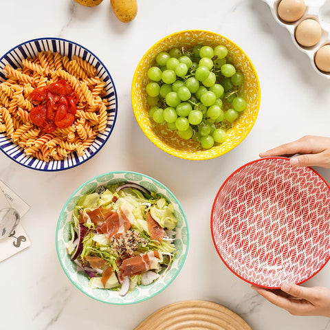 Selamica bowls demonstrating microwave-safe use for quick reheating.