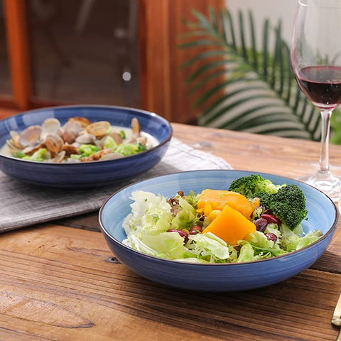 Selamica dishwasher-safe glaze surface offers easy cleaning after meals.