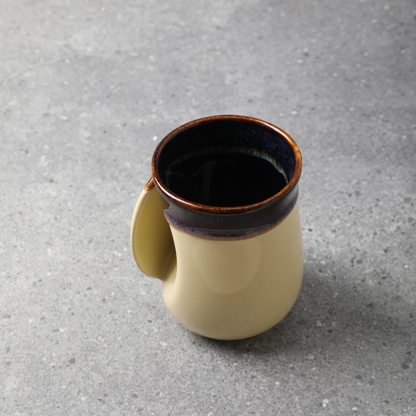 Selamica porcelain is microwave and dishwasher safe for daily convenience.