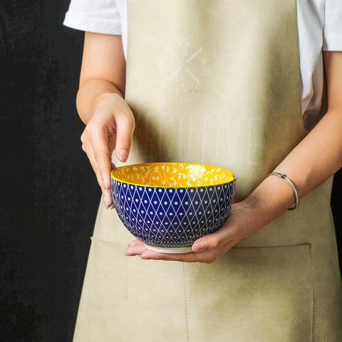 Selamica ramen bowls in assorted colors to brighten the table
