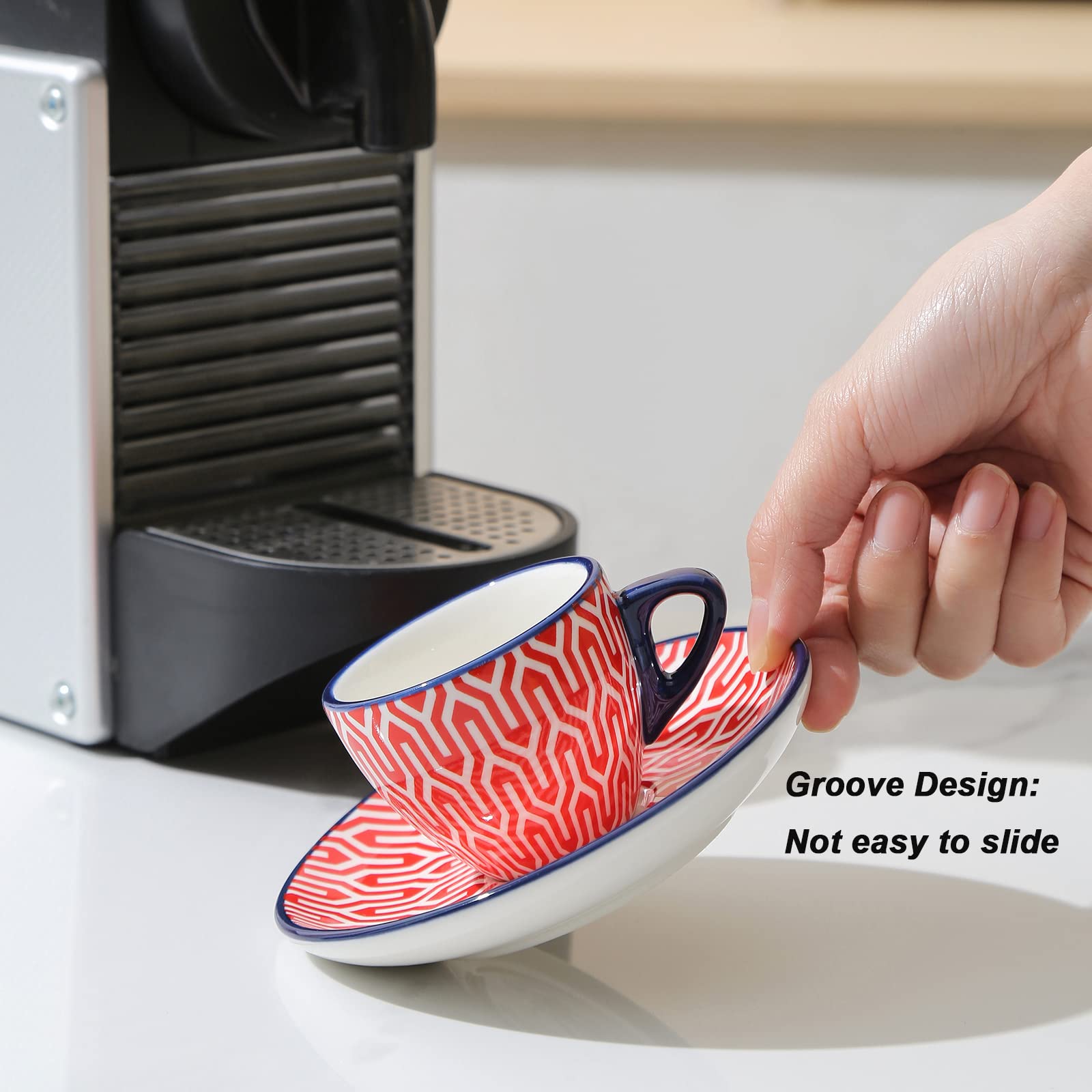 Selamica saucer with grooves keeps the spoon and cup stable