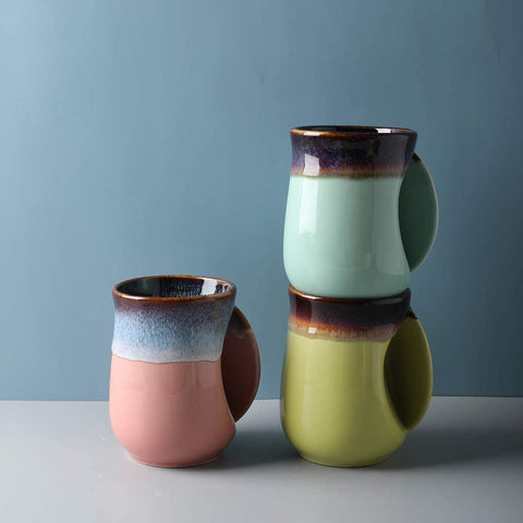 Selamica winter-ready handwarmer mug that gently warms the hands.