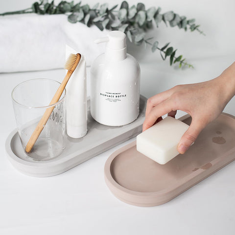 Selegna soap dish holder keeps soap dry and within reach