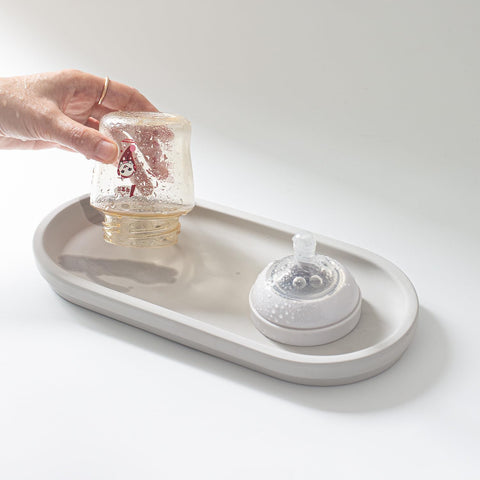 Selegna tea tray adds decorative touch while corralling small items