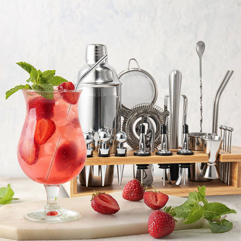 Semderm Hawthorne strainer with pour spouts for controlled pours.