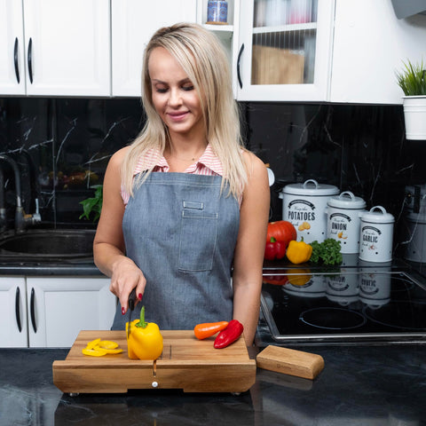 SENDAR Adaptive Cutting Board carry-friendly design for easy transport