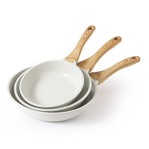 SENSARTE 8-inch ceramic nonstick pan top view for quick eggs