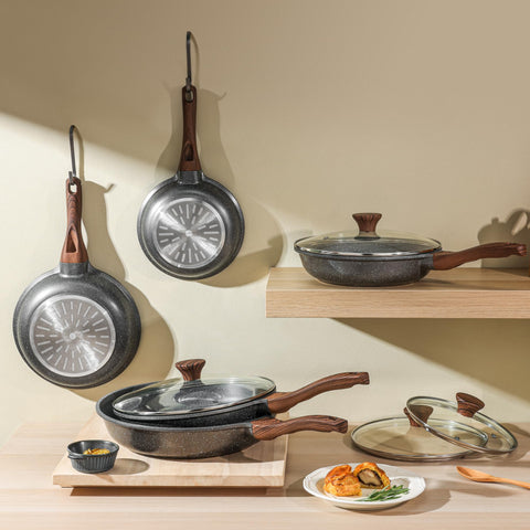 Sensarte dishwasher-safe pan label emphasizes simple maintenance.