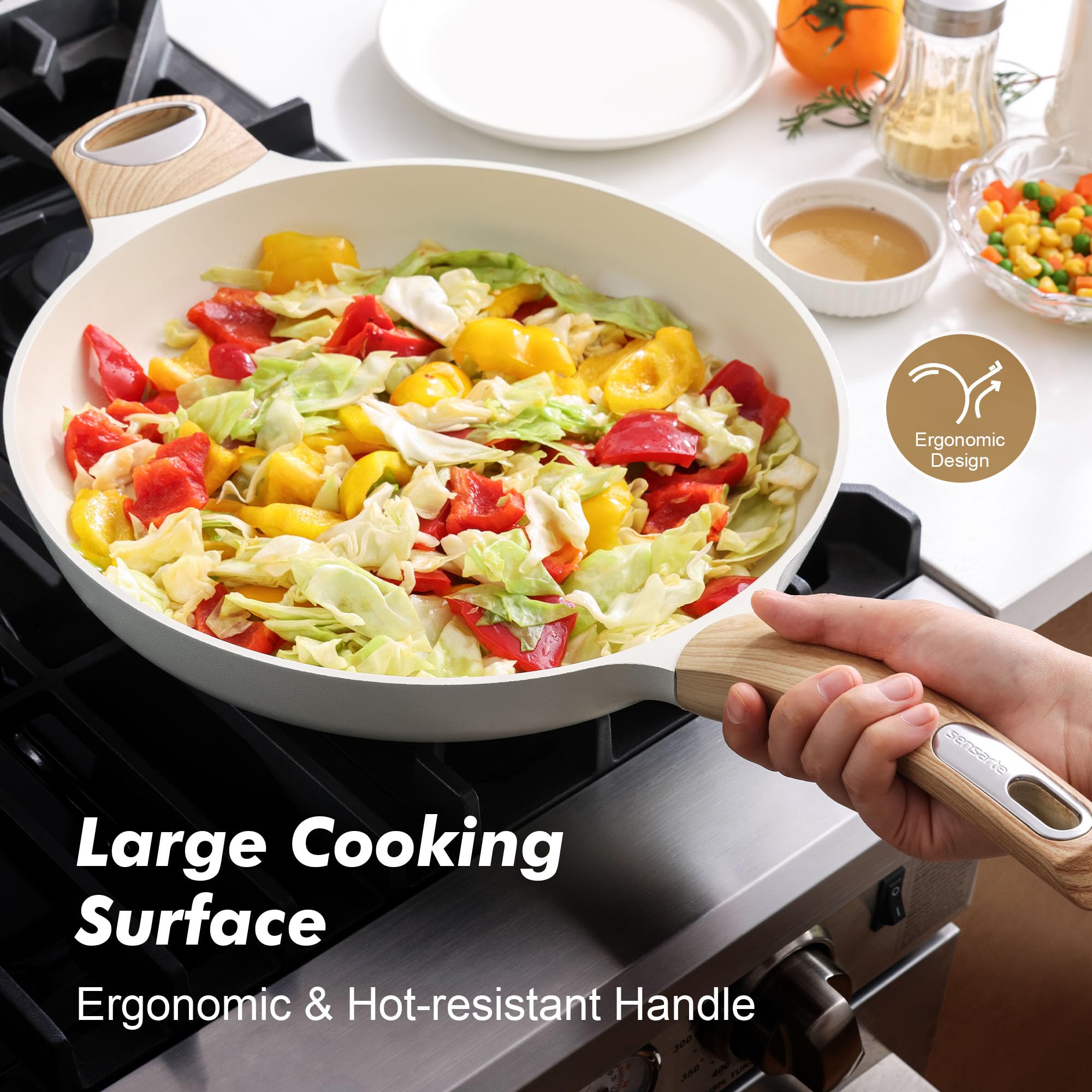 SENSARTE eggs slide-off closeup demonstrates effortless cooking with minimal oil
