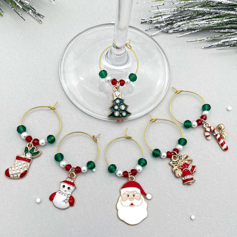 Serendipity gold Candy Cane wine charm enhances festive table setup