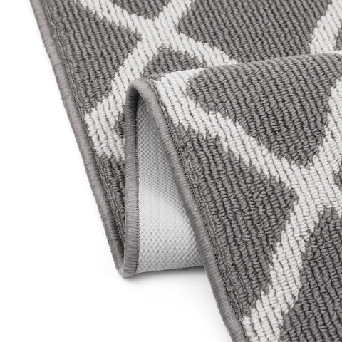 SHACOS versatile mat suitable for entryways, kitchens, and garages