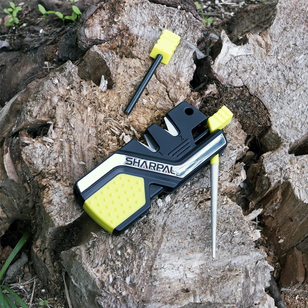 SHARPAL 101N-G close-up of the diamond rod for serrated blades and gut hooks