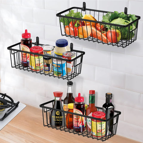 SheeChung wall-mounted bin with top opening – quick reach for utensils.