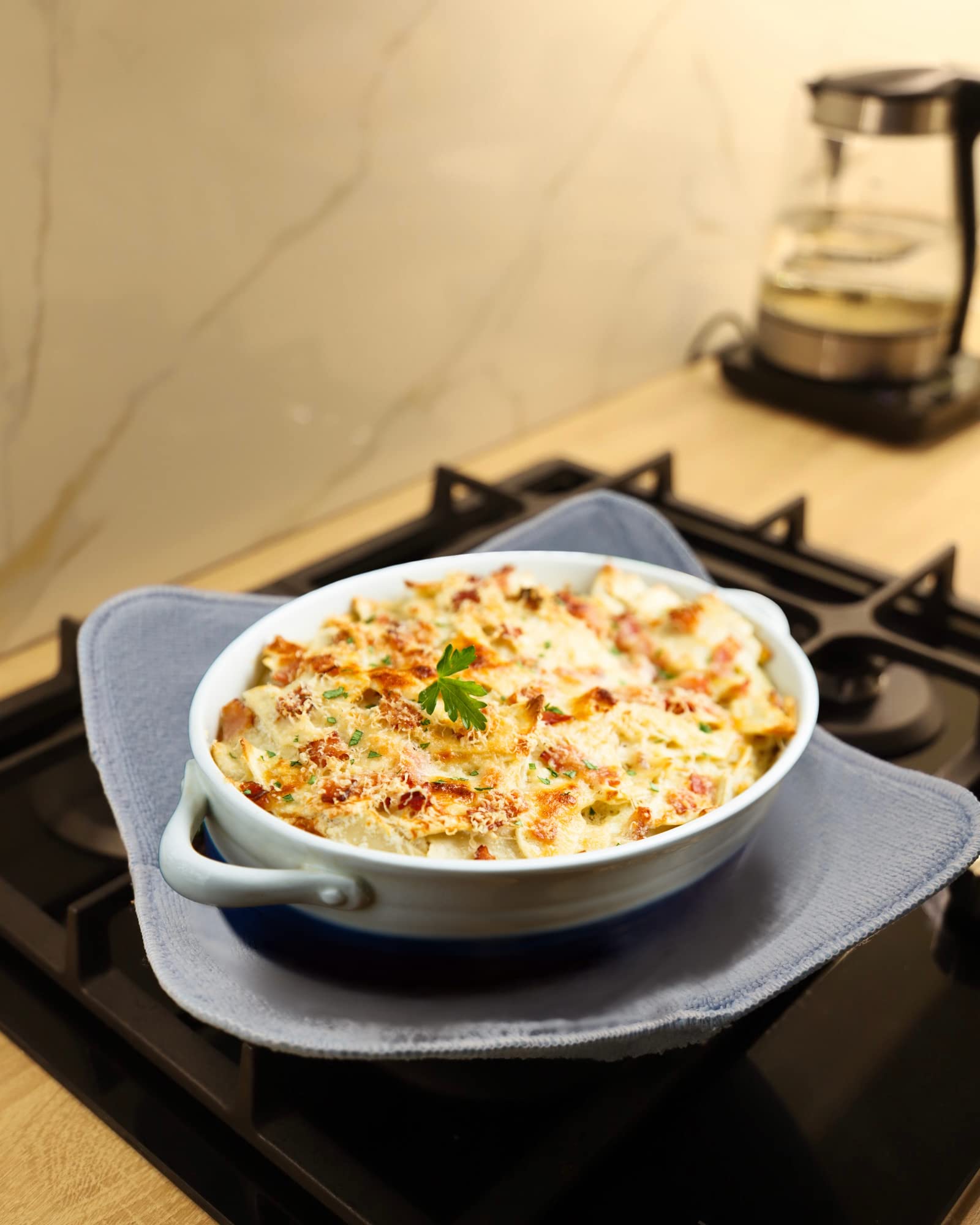 Sheff plate cozy huggers inside microwave safely, protecting hands
