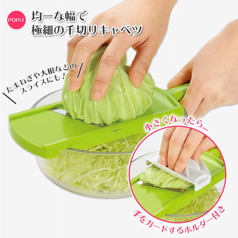 Shimomura FV-606 onion slices come out even for quick prep.