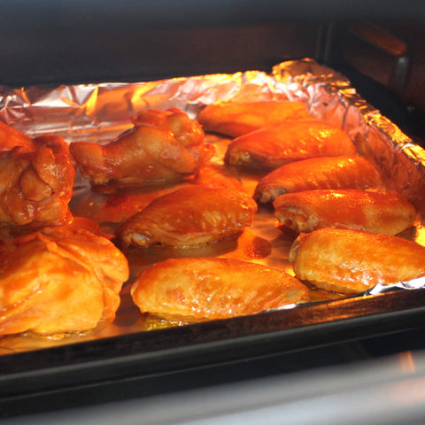 Shinsin baking sheets resist warping for reliable oven results.