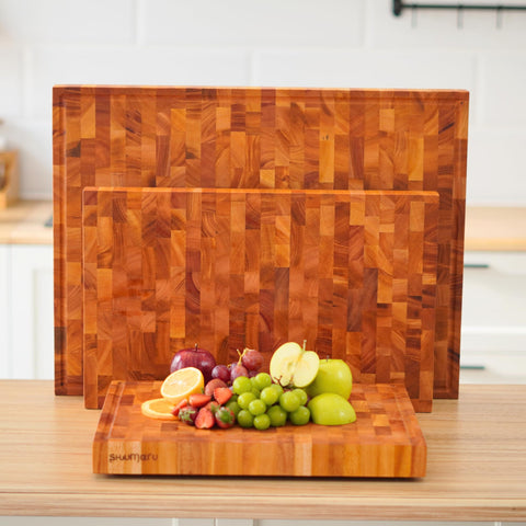 SHUMARU Mahogany end-grain cutting board gift-ready packaging appeals to gift givers.